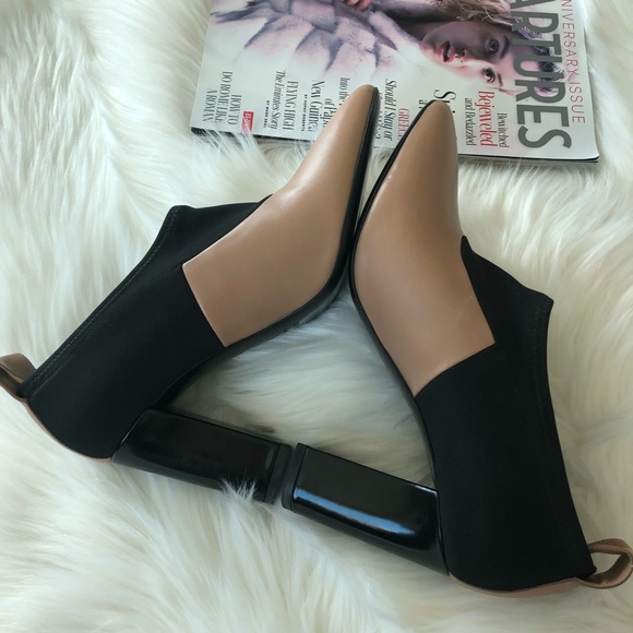 Via Spiga Bayne Bootie - Picture 2 of 7